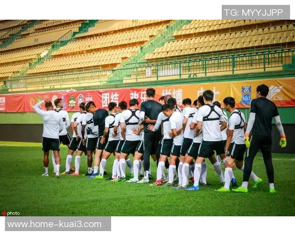 新疆队与卓尔队精彩对决视频回顾分析全场精彩瞬间与战术亮点一网打尽